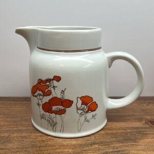 Royal Doulton Fieldflower Creamer Featuring Poppies Lambethware from the 1970’s